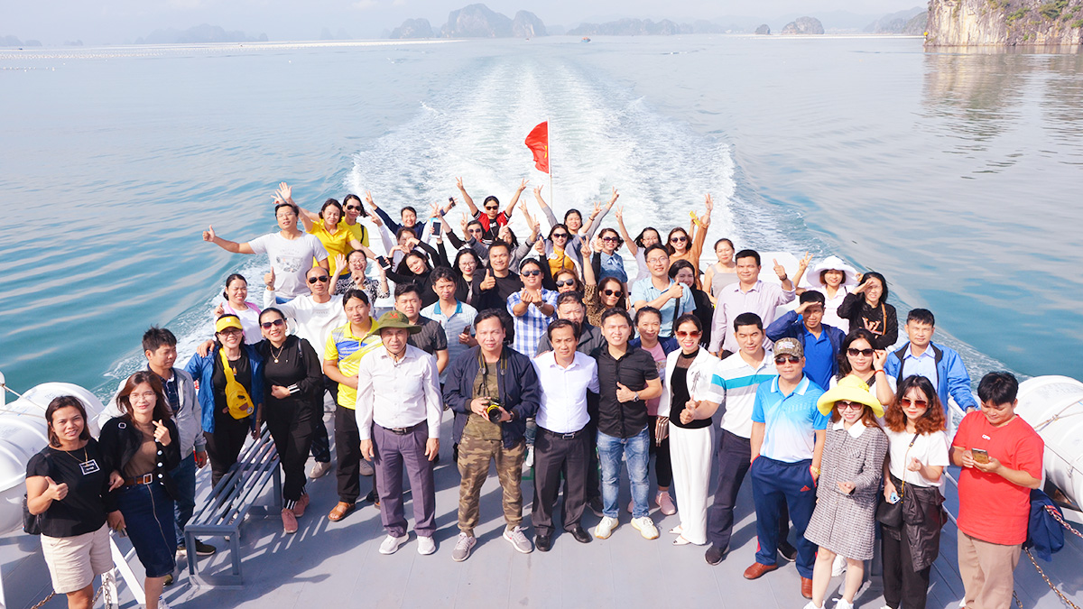 tau-cao-toc-co-to-havaco-azgotravelcom-5