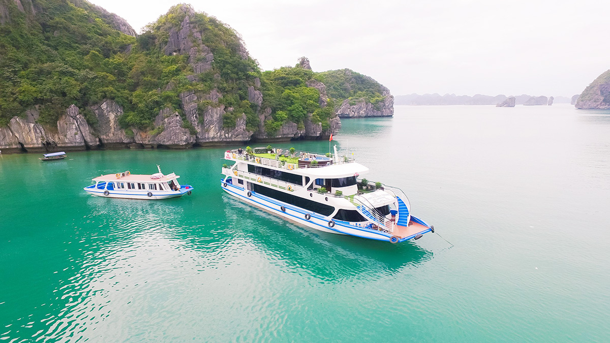 La Casta Daily Cruise thăm Vịnh Hạ Long 4 tiếng